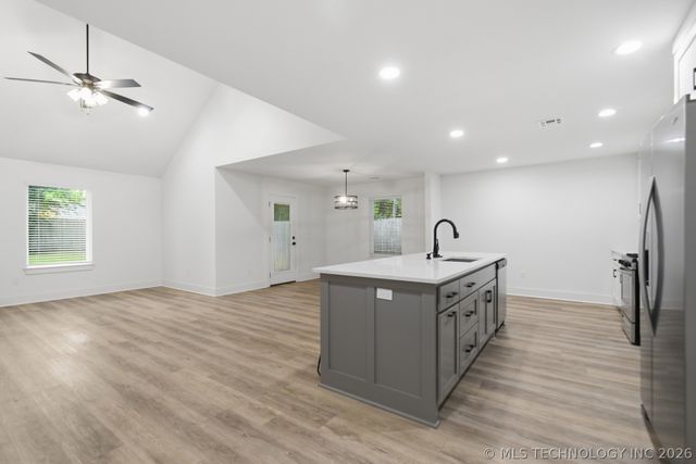 1508 N Main Street, Tulsa, OK 74106