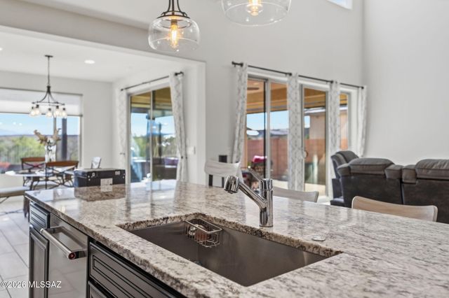 13316 E Librada Leon Way, Tucson, AZ 85747