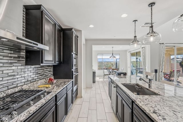 13316 E Librada Leon Way, Tucson, AZ 85747