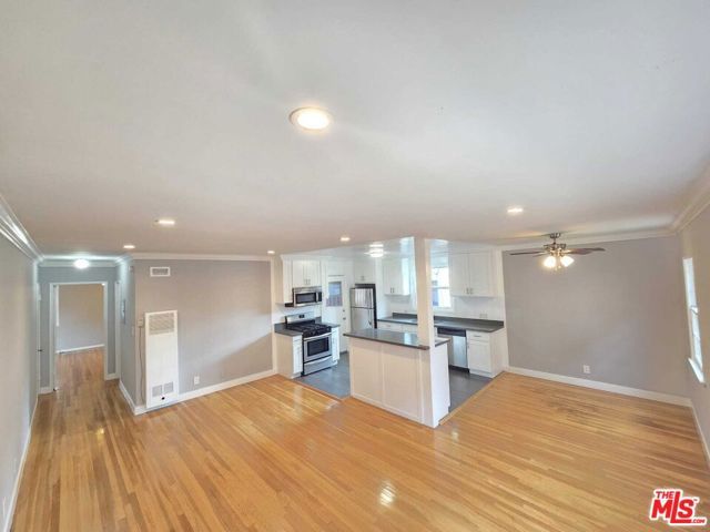 5329 Vantage Avenue 3, Valley Village, CA 91607