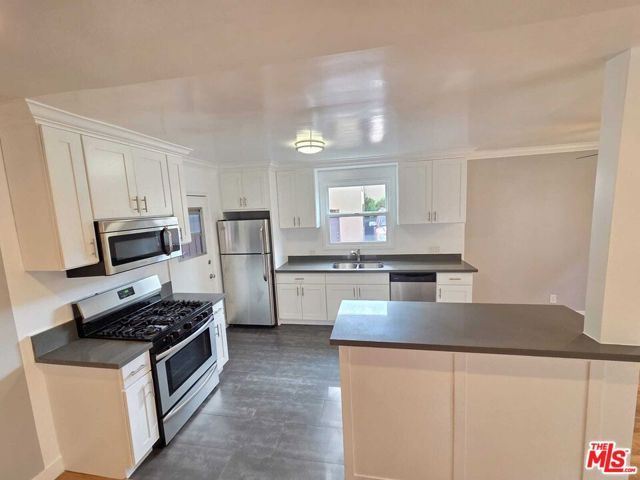 5329 Vantage Avenue 3, Valley Village, CA 91607