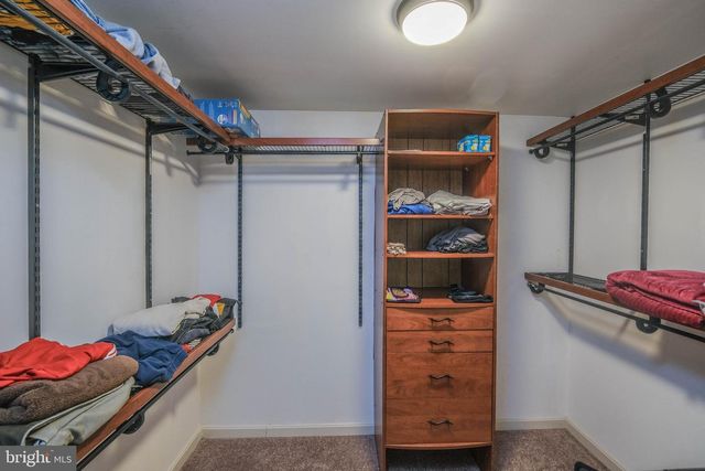 318 ULYSSES WAY, Linden, VA 22642