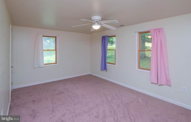 318 ULYSSES WAY, Linden, VA 22642