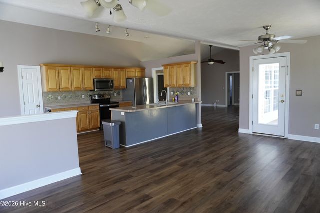 170 Russet Court, Carthage, NC 28327