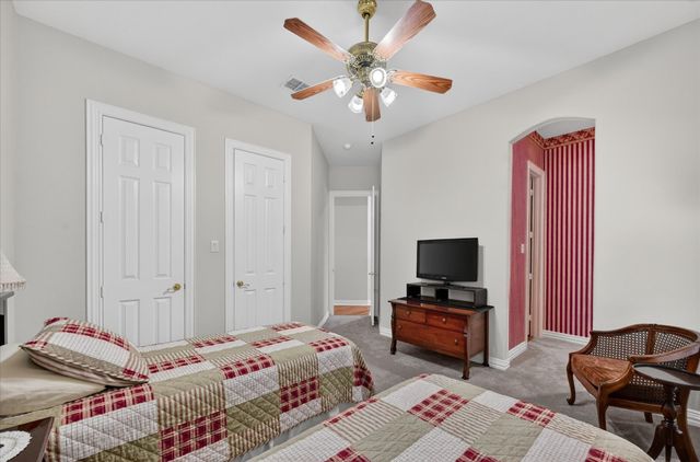 4409 Argyle Lane, Denton, TX 76226