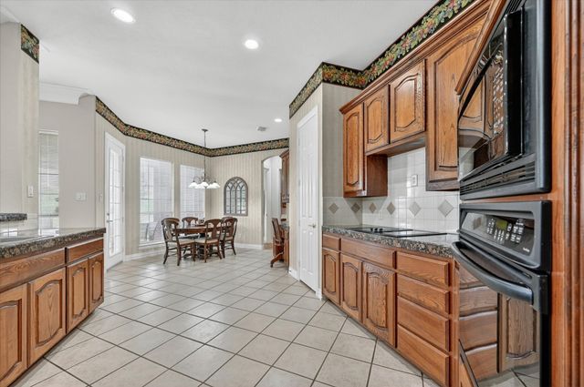 4409 Argyle Lane, Denton, TX 76226
