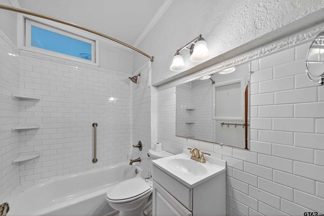 700 S Bois D Arc, Tyler, TX 75701