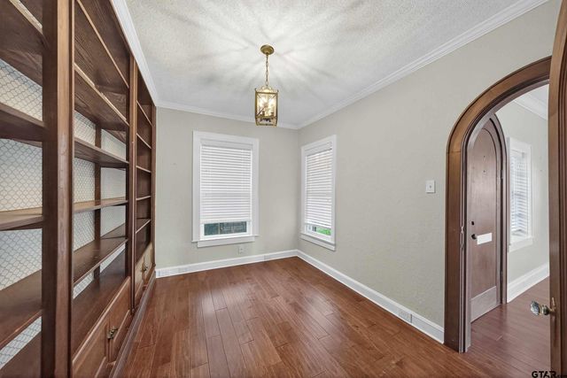 700 S Bois D Arc, Tyler, TX 75701