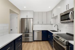 5141 Balmoral Lane 3, Bloomington, MN 55437