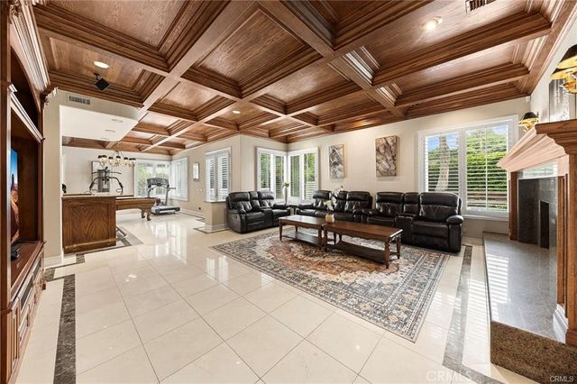 779 Coral Tree, Upland, CA 91784