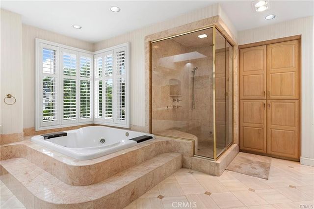 779 Coral Tree, Upland, CA 91784