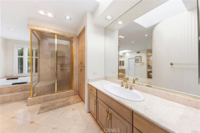 779 Coral Tree, Upland, CA 91784