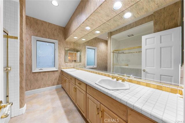 779 Coral Tree, Upland, CA 91784