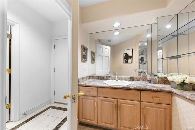 779 Coral Tree, Upland, CA 91784