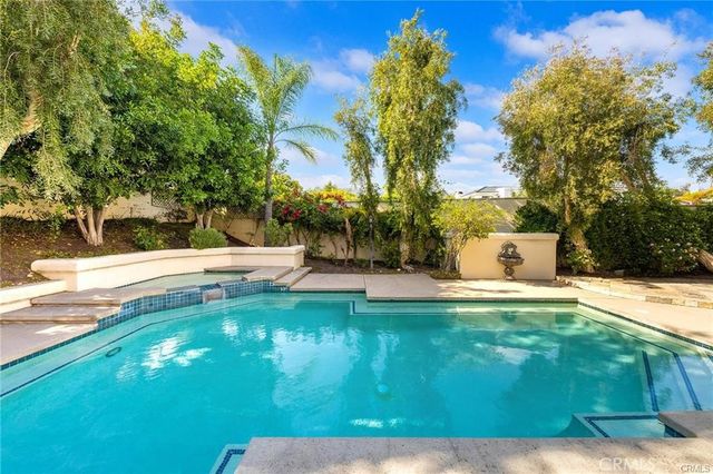 779 Coral Tree, Upland, CA 91784