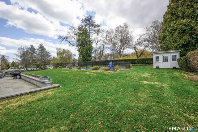 240 Shepard Avenue, Hamden, CT 06514