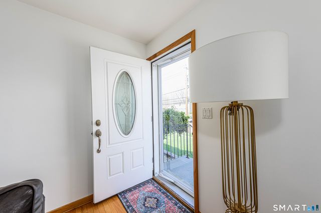 240 Shepard Avenue, Hamden, CT 06514