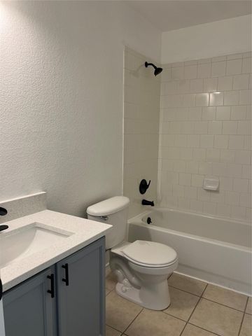 1945 Bodine Lane, Dallas, TX 75217