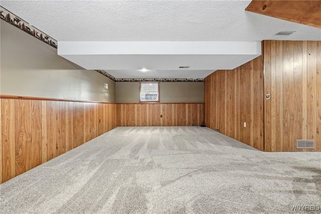 6610 Parkwood Drive, Lockport Town, NY 14094