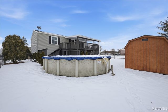 6610 Parkwood Drive, Lockport Town, NY 14094