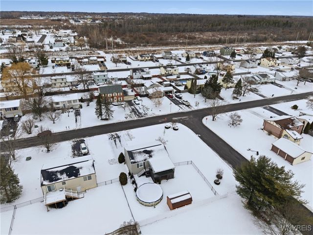 6610 Parkwood Drive, Lockport Town, NY 14094