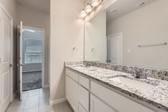 301 E Lamar Street 12, Mckinney, TX 75069