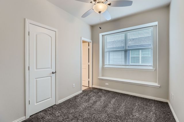 301 E Lamar Street 12, Mckinney, TX 75069