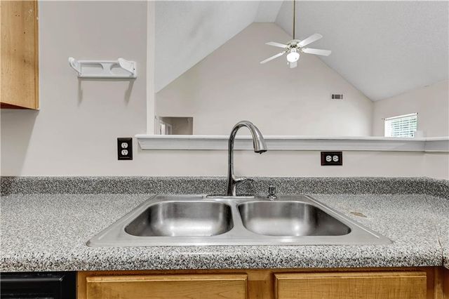 6827 Hill Creek Cove, Lithonia, GA 30058