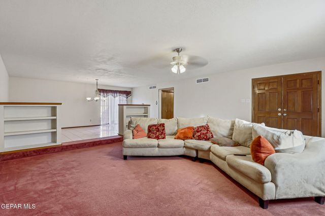 12243 HERITAGE Way, Clint, TX 79836