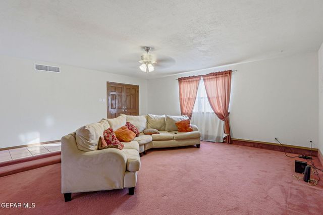 12243 HERITAGE Way, Clint, TX 79836