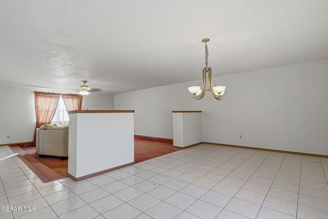12243 HERITAGE Way, Clint, TX 79836