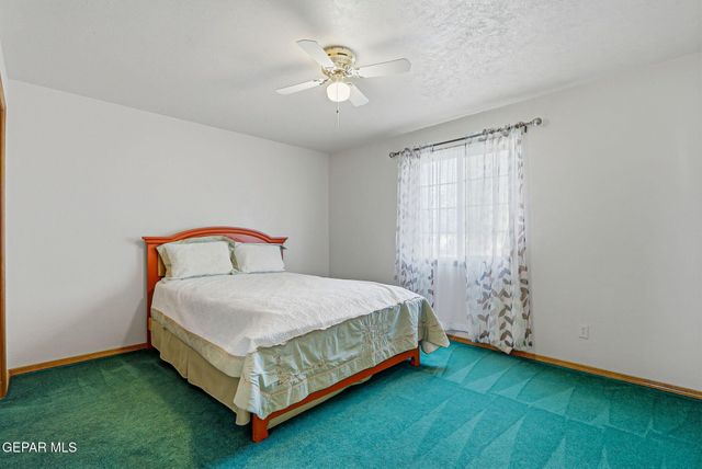 12243 HERITAGE Way, Clint, TX 79836