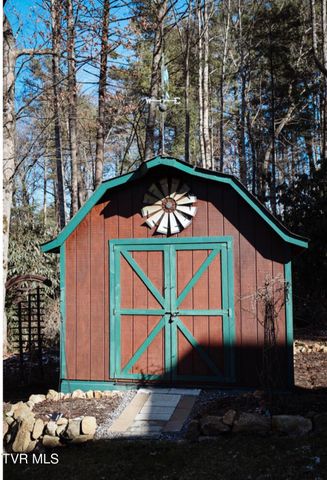 171 Bankers Bend, Mountain City, TN 37683