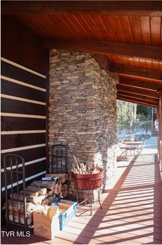 171 Bankers Bend, Mountain City, TN 37683