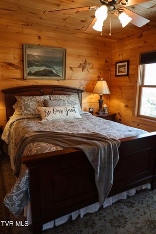 171 Bankers Bend, Mountain City, TN 37683