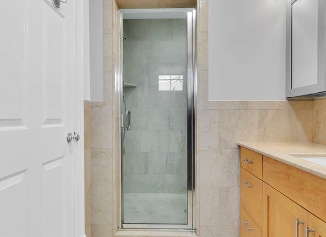 117 Sutherland Rd. 117, Boston, MA 02135