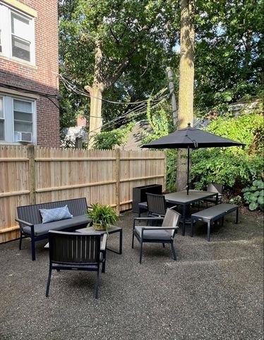 117 Sutherland Rd. 117, Boston, MA 02135