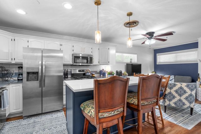 210 Hill Street, Farmersville, TX 75442
