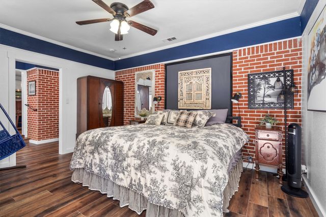 210 Hill Street, Farmersville, TX 75442