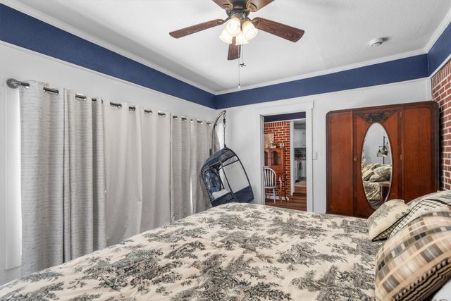210 Hill Street, Farmersville, TX 75442