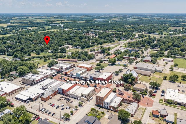 210 Hill Street, Farmersville, TX 75442