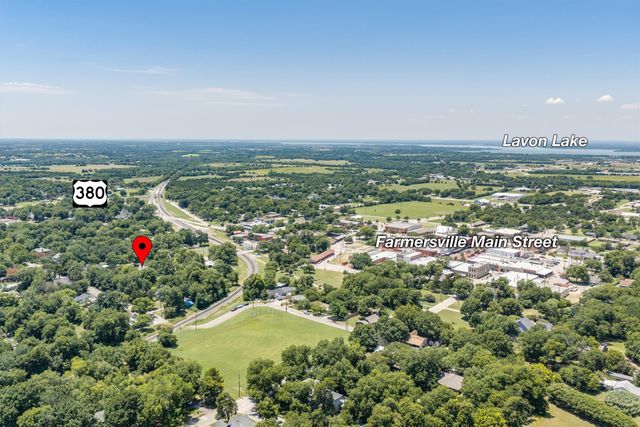 210 Hill Street, Farmersville, TX 75442