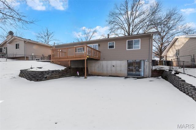 533 Golfwood Drive Drive, Ballwin, MO 63021