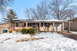 533 Golfwood Drive Drive, Ballwin, MO 63021