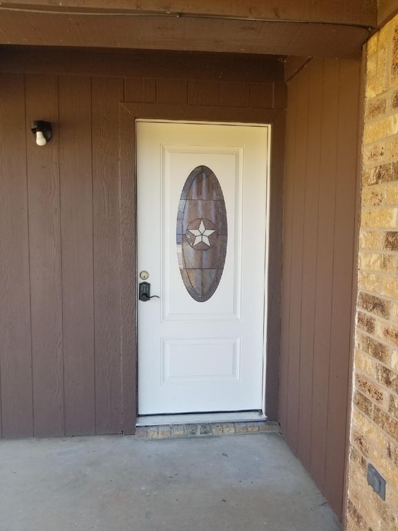 7509 April Lane, North Richland Hills, TX 76182