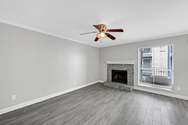 18519 Egret Bay Boulevard 1803, Webster, TX 77058