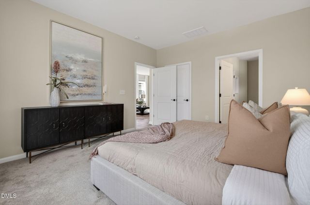 24 N Brookhollow Way, Clayton, NC 27520