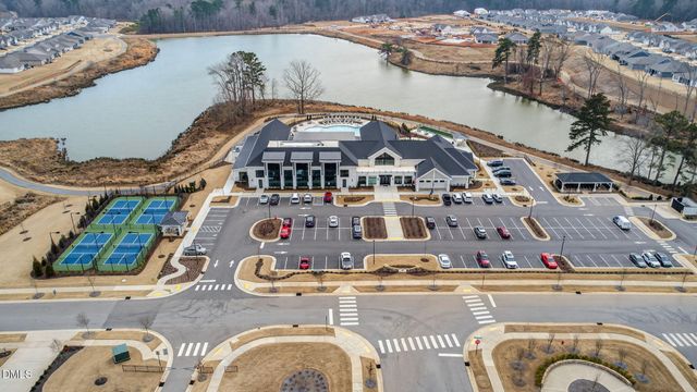 24 N Brookhollow Way, Clayton, NC 27520