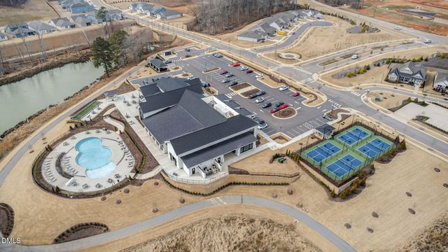 24 N Brookhollow Way, Clayton, NC 27520