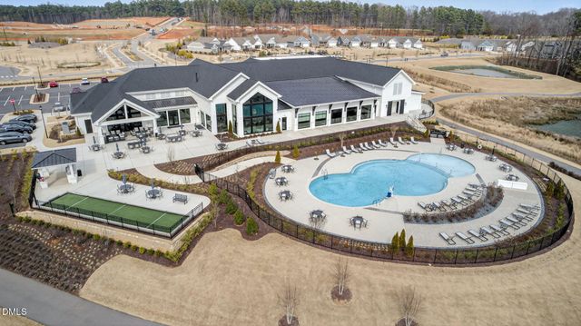 24 N Brookhollow Way, Clayton, NC 27520